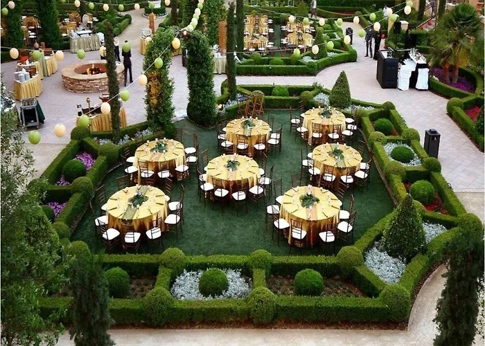 Hilton Lake Las Vegas & SpaSpa Hotel